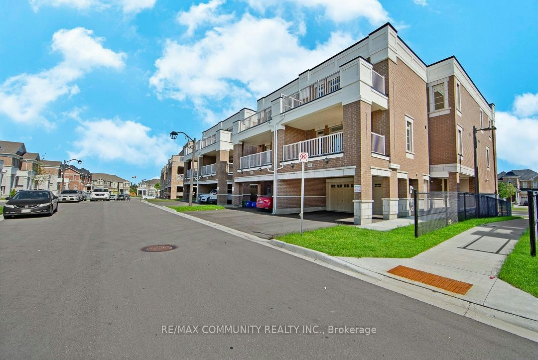 B-101 Luzon Avenue, Markham, ON, L6B 1N8 - 17