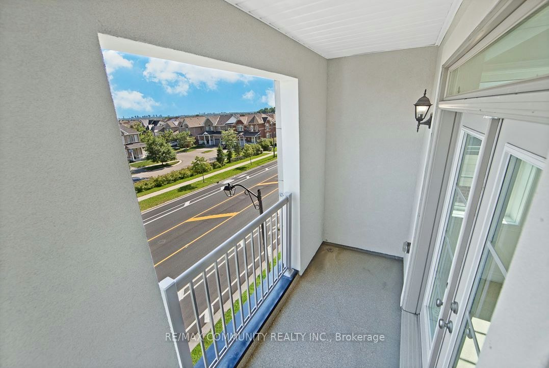 B-101 Luzon Avenue, Markham, ON, L6B 1N8 - 13