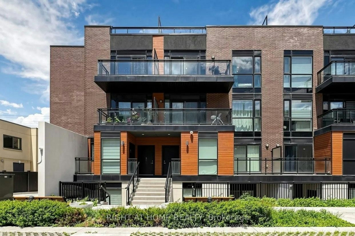 701-5289 Hwy 7 Street E, Vaughan, ON, L4L 0J1