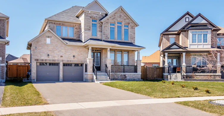 1807 Emberton Way, Innisfil, ON, L9S 0N4 - 2