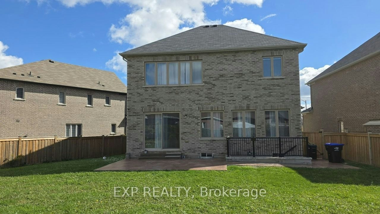 1807 Emberton Way, Innisfil, ON, L9S 0N4 - 16