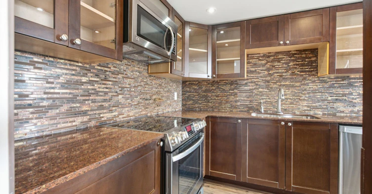 402-20 Harding Boulevard, Richmond Hill, ON, L4C 9S4 - 16