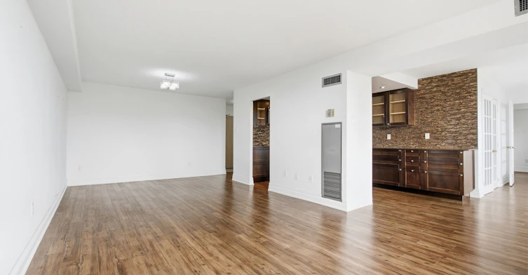 402-20 Harding Boulevard, Richmond Hill, ON, L4C 9S4 - 10