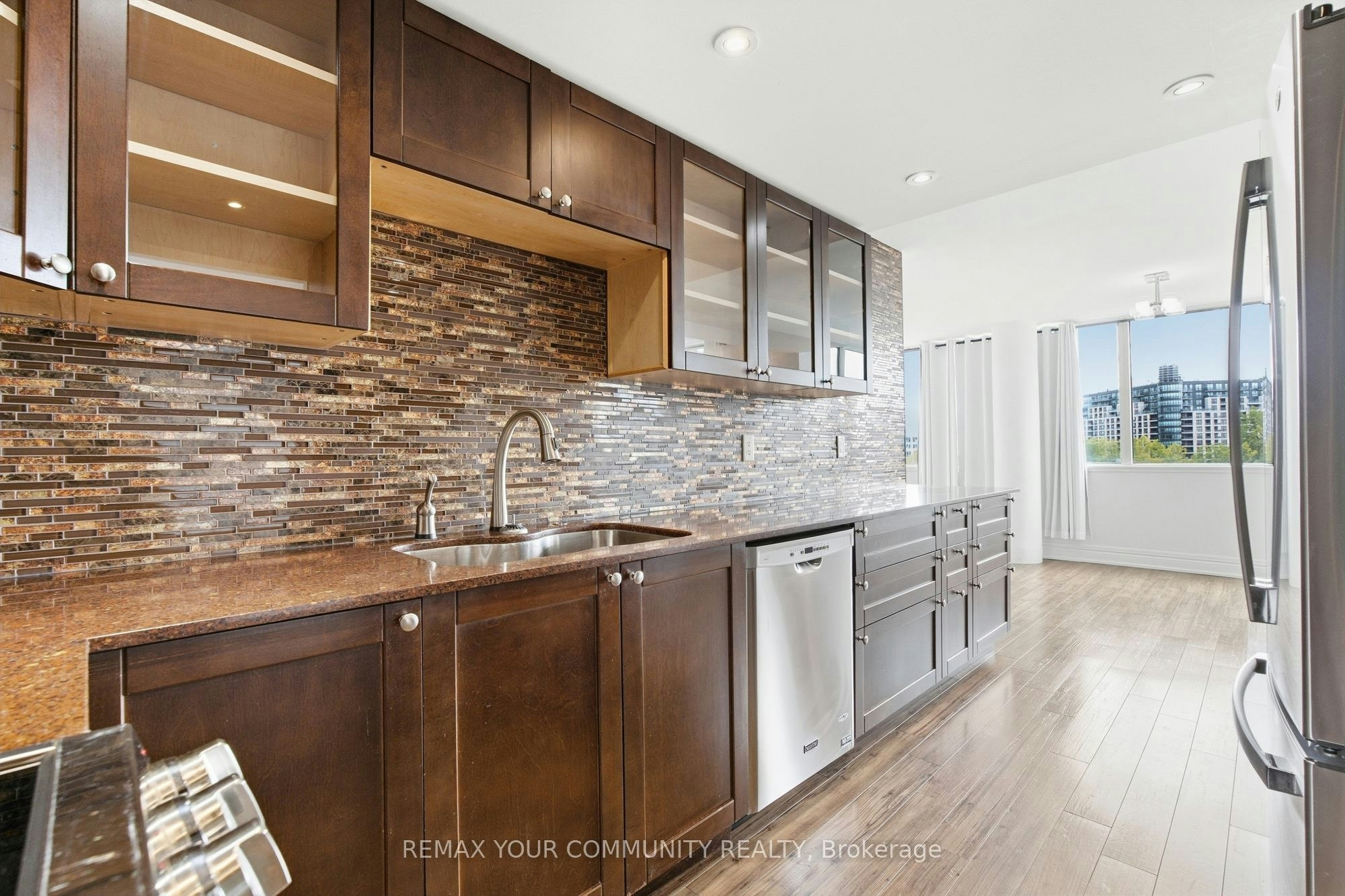 402-20 Harding Boulevard, Richmond Hill, ON, L4C 9S4 - 18