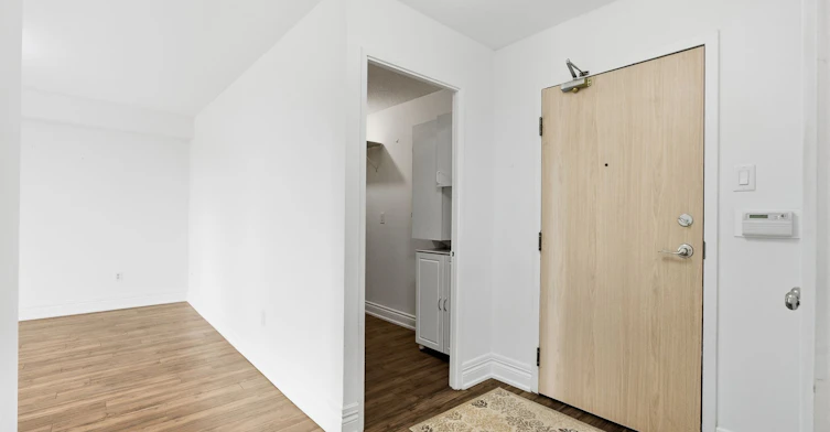 402-20 Harding Boulevard, Richmond Hill, ON, L4C 9S4 - 5