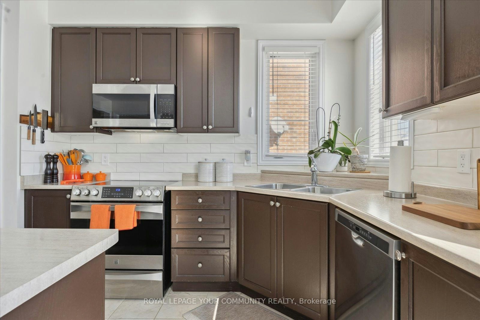 93 Mount Crescent, Essa, ON, L0M 1B5 - 11