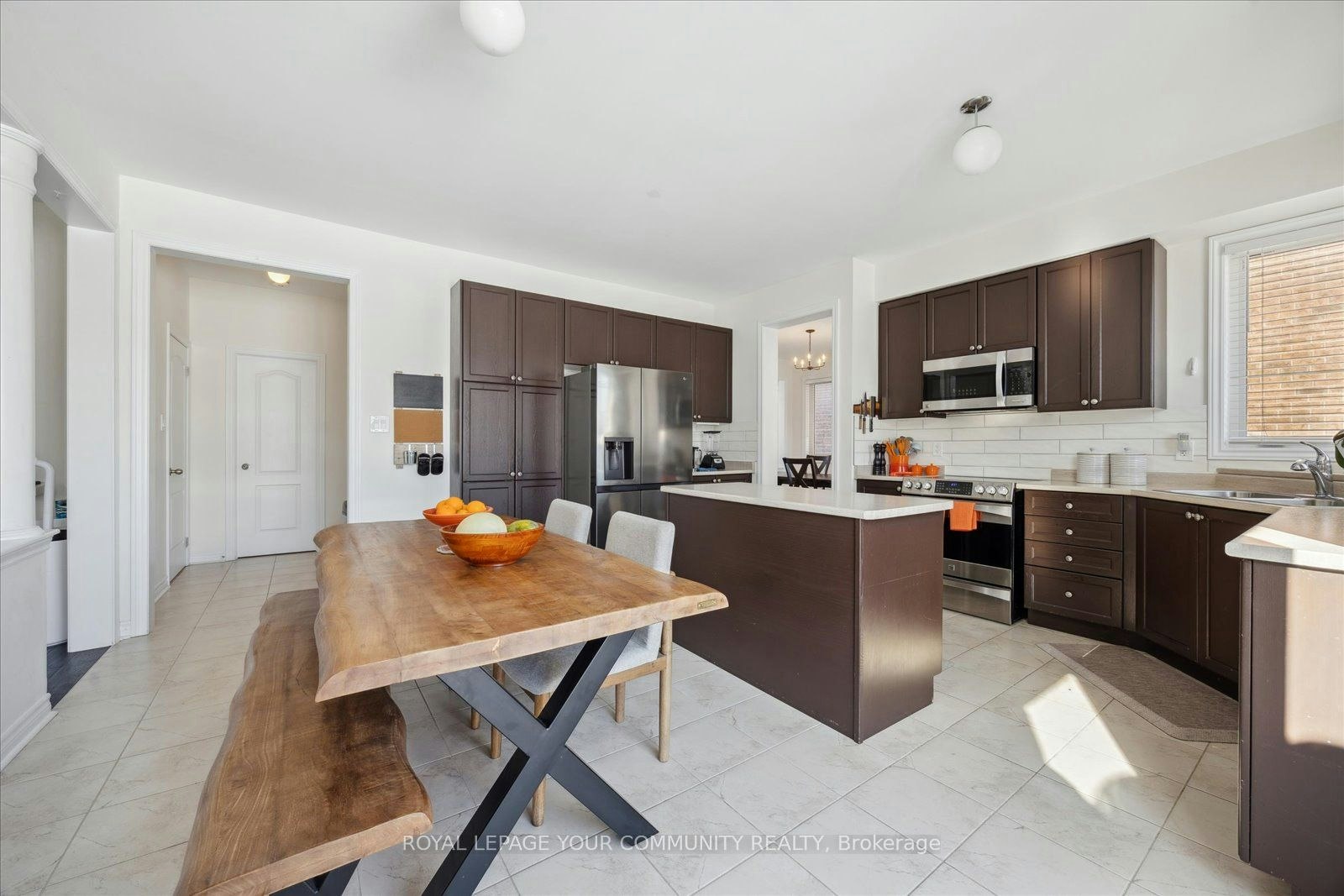 93 Mount Crescent, Essa, ON, L0M 1B5 - 12