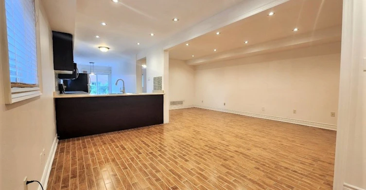 Main-171 Freemont Street, Vaughan, ON, L4K 5H6 - 4