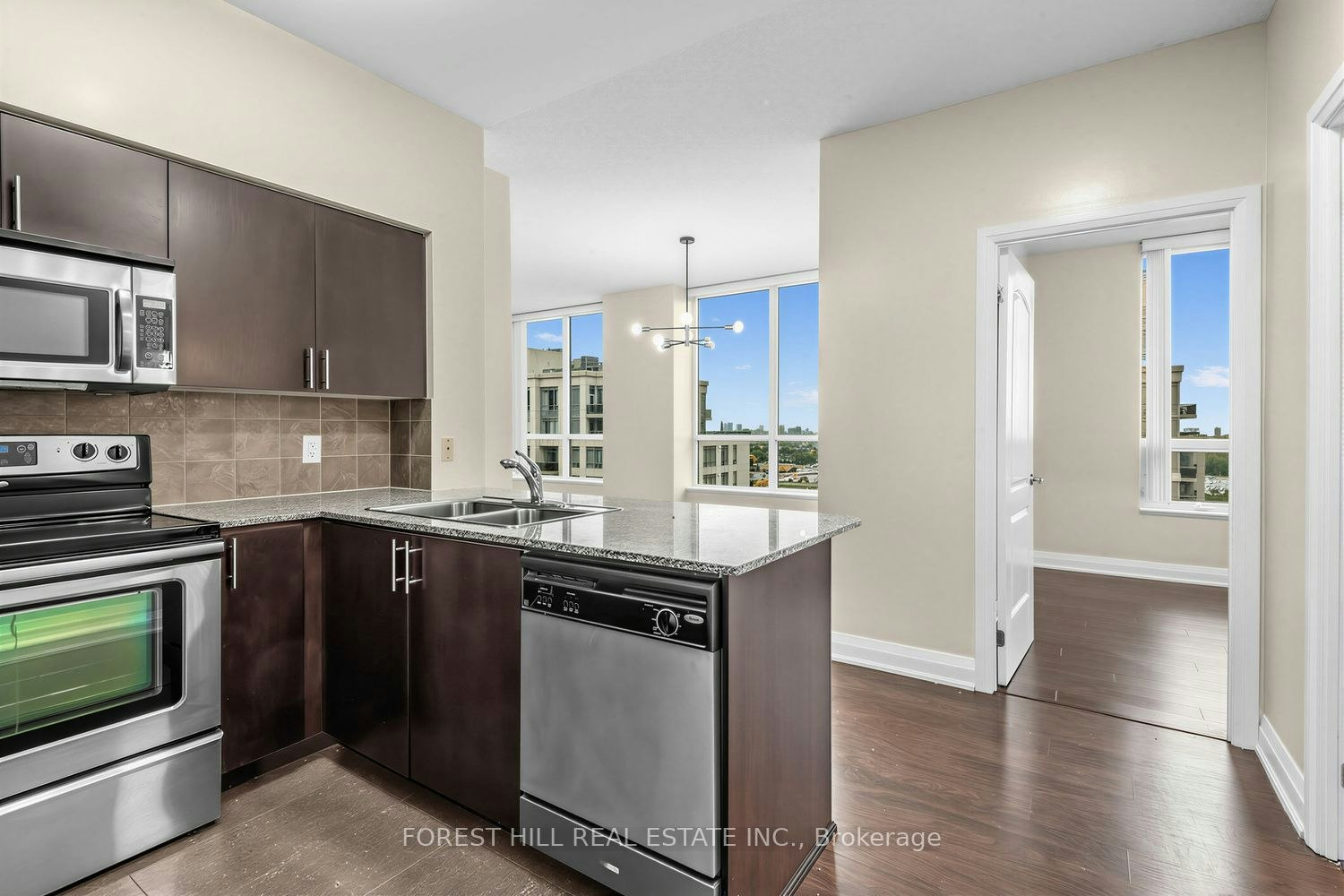 1605-30 North Park Road, Vaughan, ON, L4J 0G6 - 3