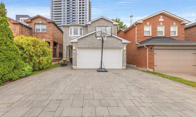 51 Chilmar Crescent