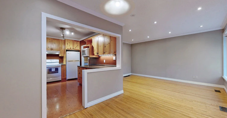 16 Knowles Crescent, Aurora, ON, L4G 1Z7 - 6