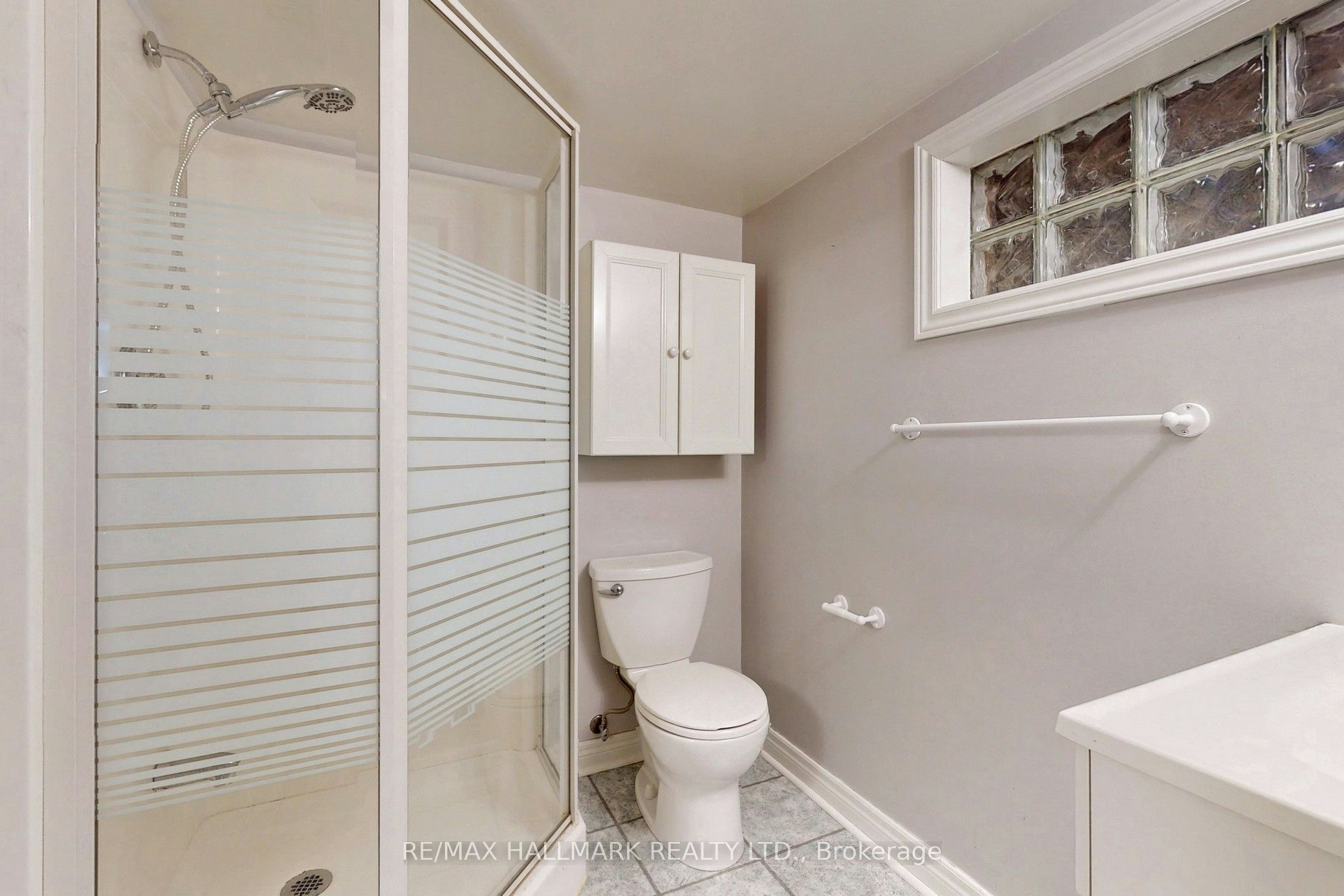 16 Knowles Crescent, Aurora, ON, L4G 1Z7 - 19