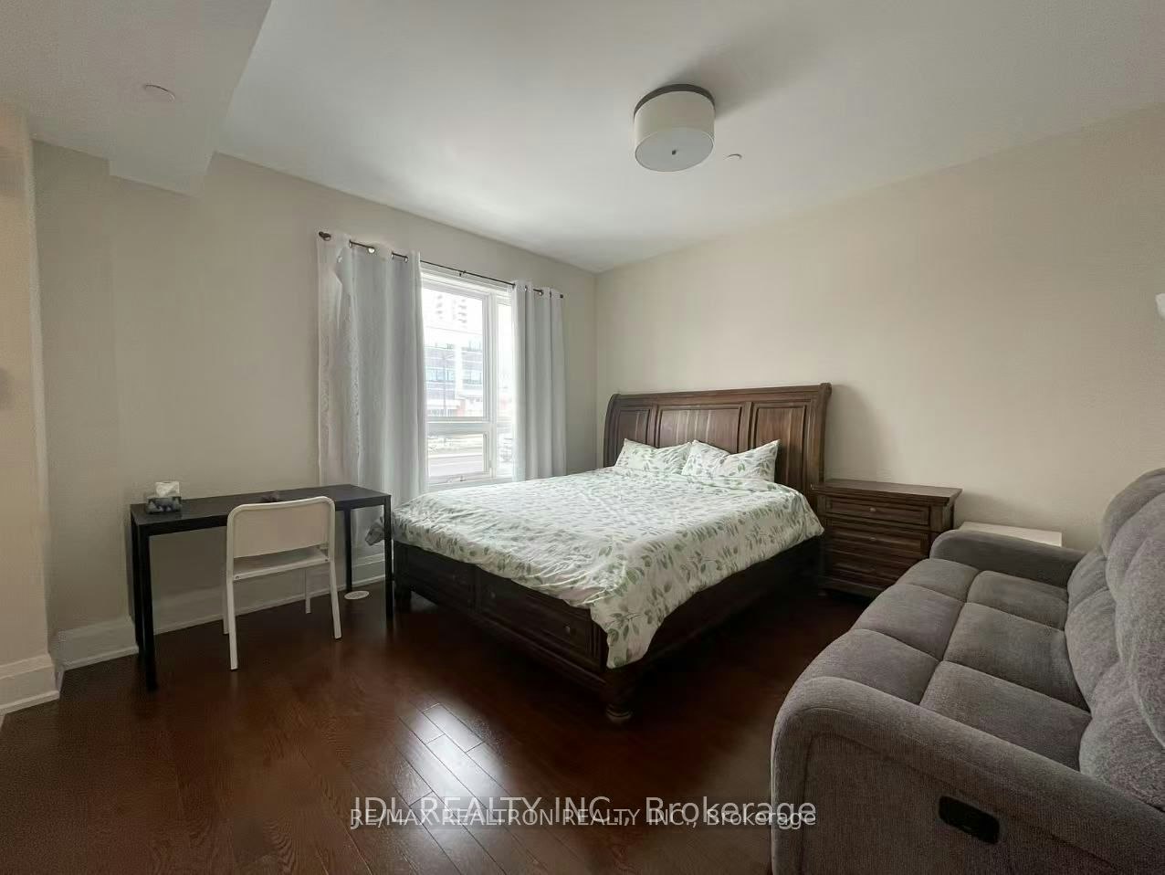 Main-4016 Highway 7 Street E, Markham, ON, L3R 5R8 3