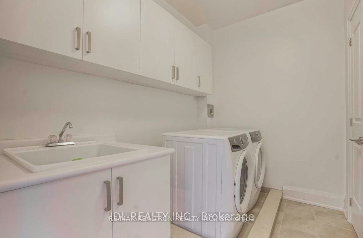 Main-4016 Highway 7 Street E, Markham, ON, L3R 5R8 - 9