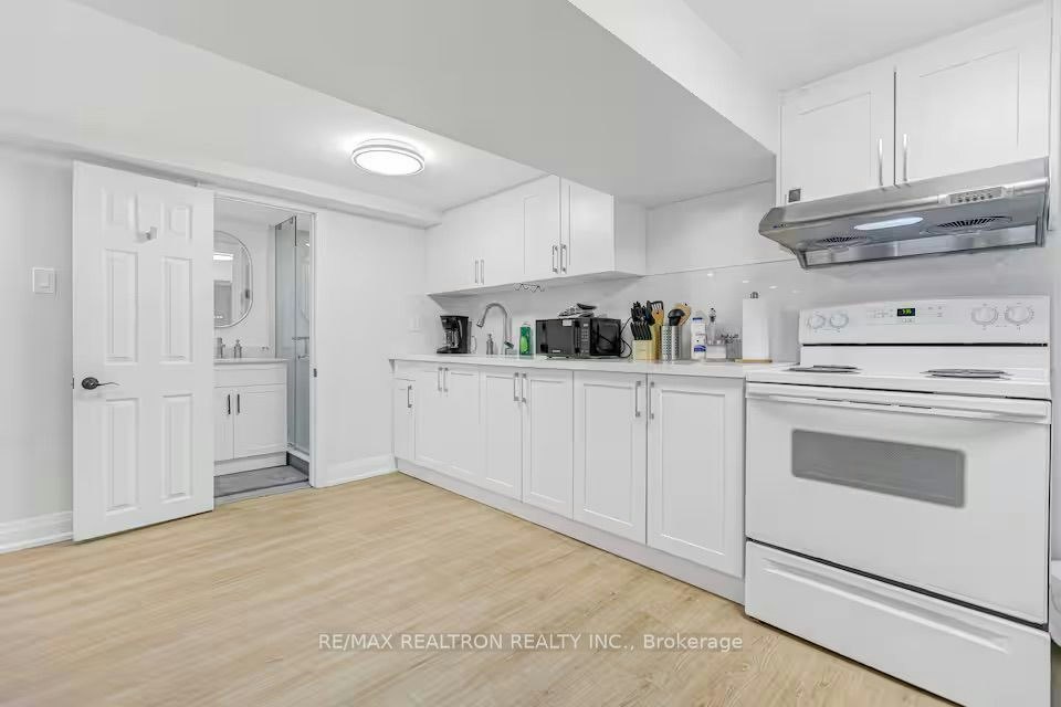 bsmt-377 Taylor Mills Drive N, Richmond Hill, ON, L4C 2V1