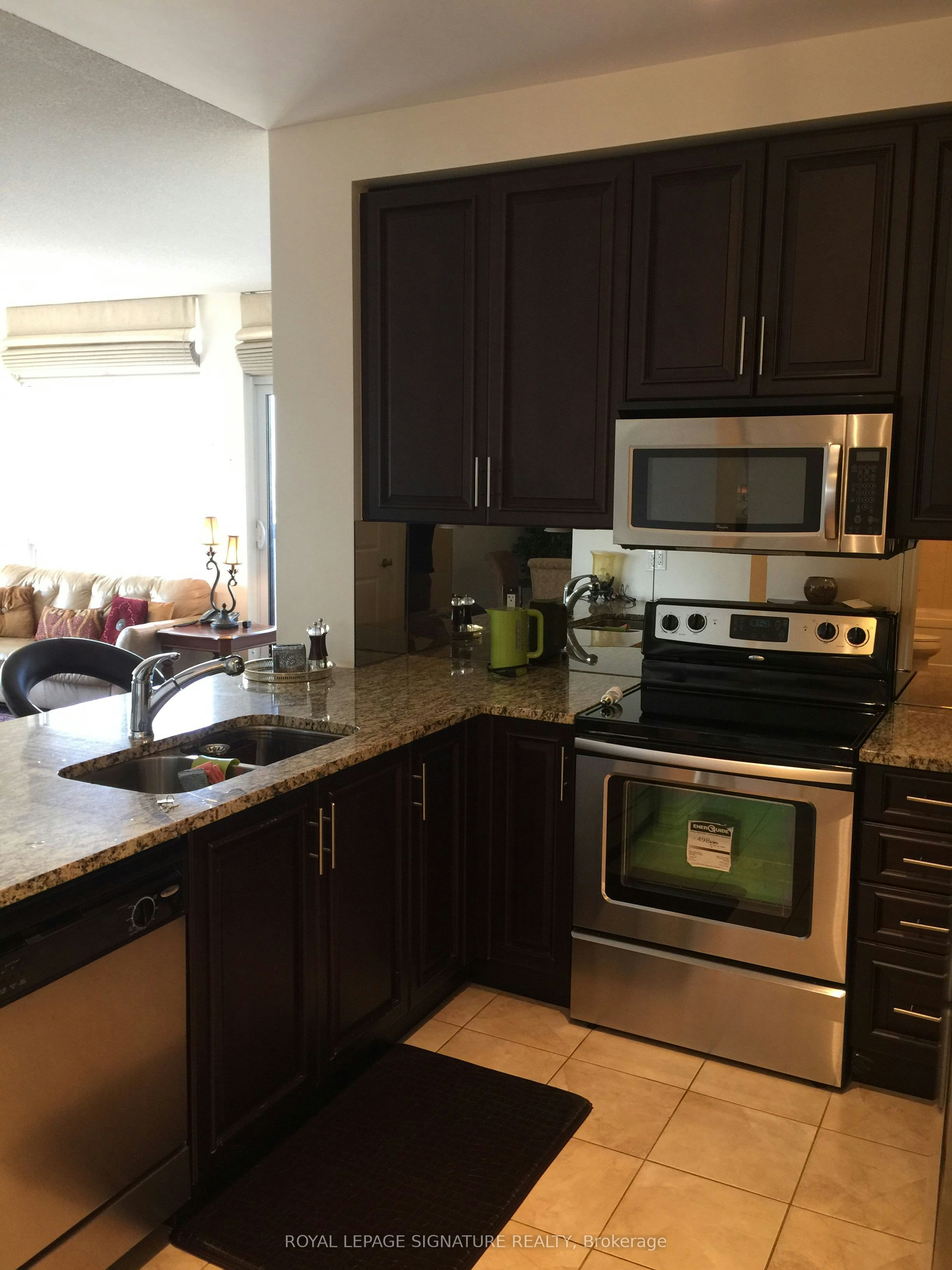 1410-9245 Jane Street, Vaughan, ON, L6A 0J9 - 14