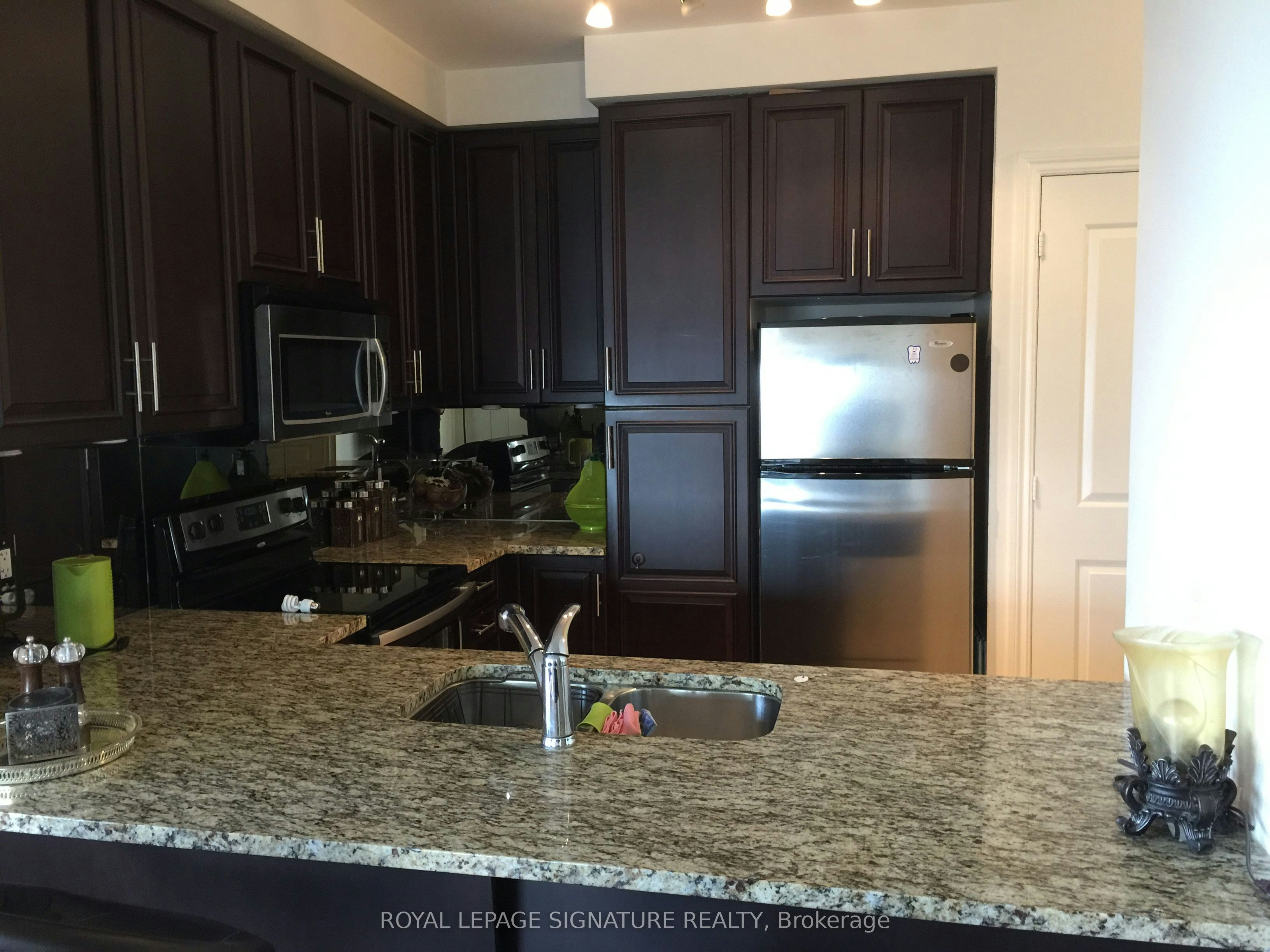 1410-9245 Jane Street, Vaughan, ON, L6A 0J9 - 10
