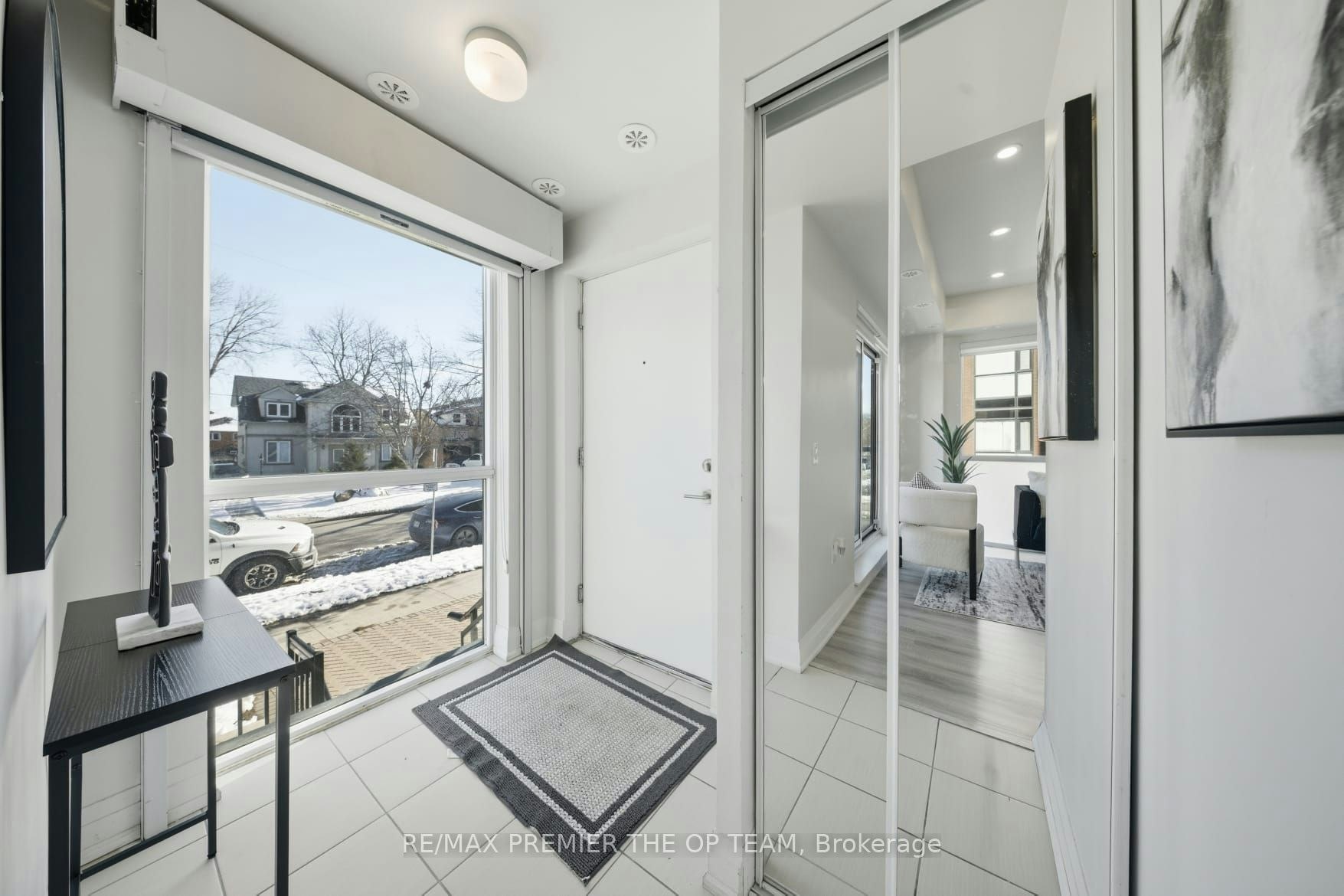702-48 Coles Avenue, Vaughan, ON, L4L 0J1 - 5
