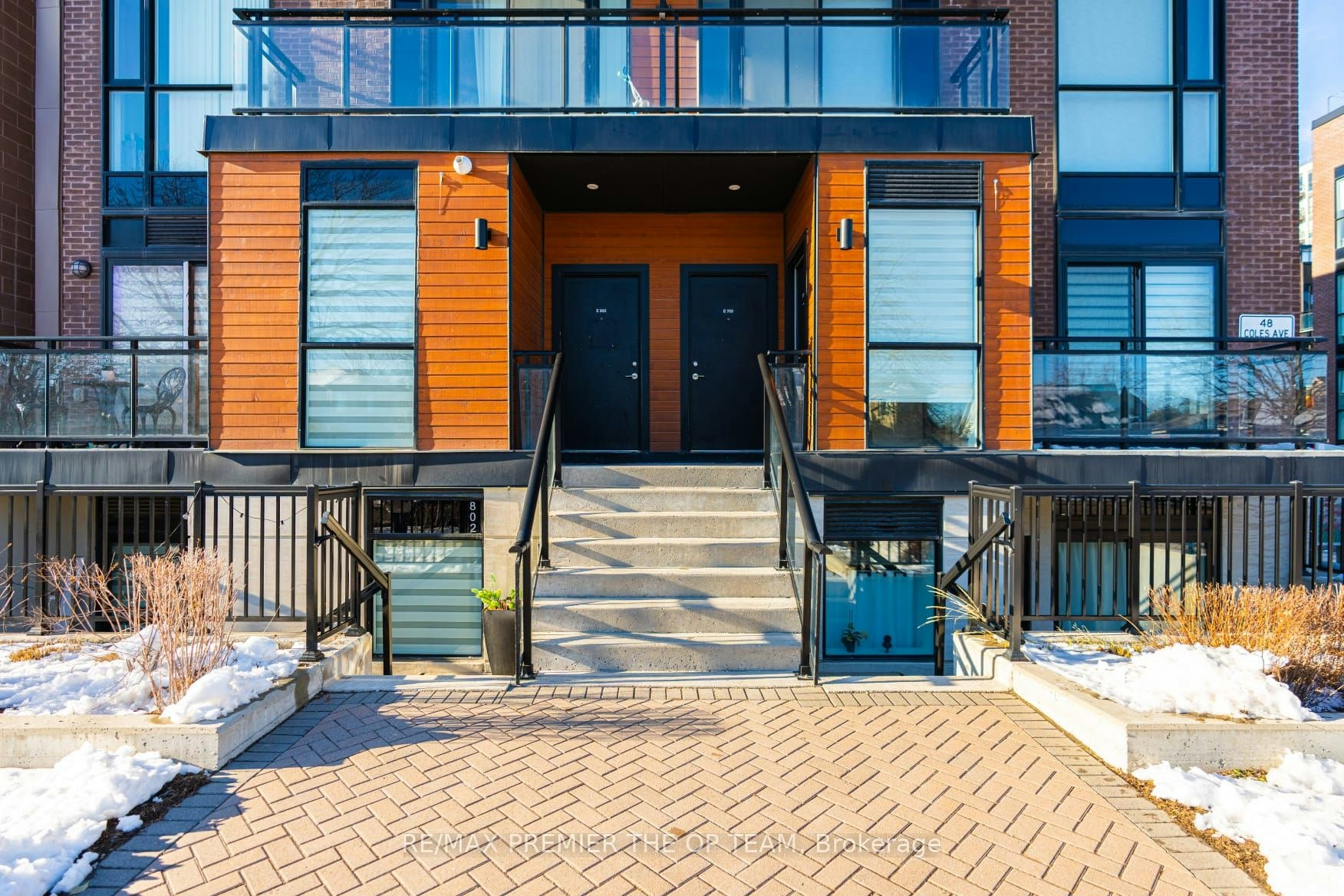 702-48 Coles Avenue, Vaughan, ON, L4L 0J1 - 2