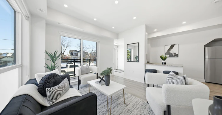 702-48 Coles Avenue, Vaughan, ON, L4L 0J1 - 12