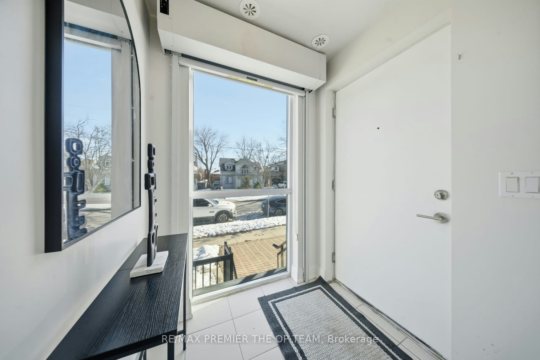 702-48 Coles Avenue, Vaughan, ON, L4L 0J1 - 6