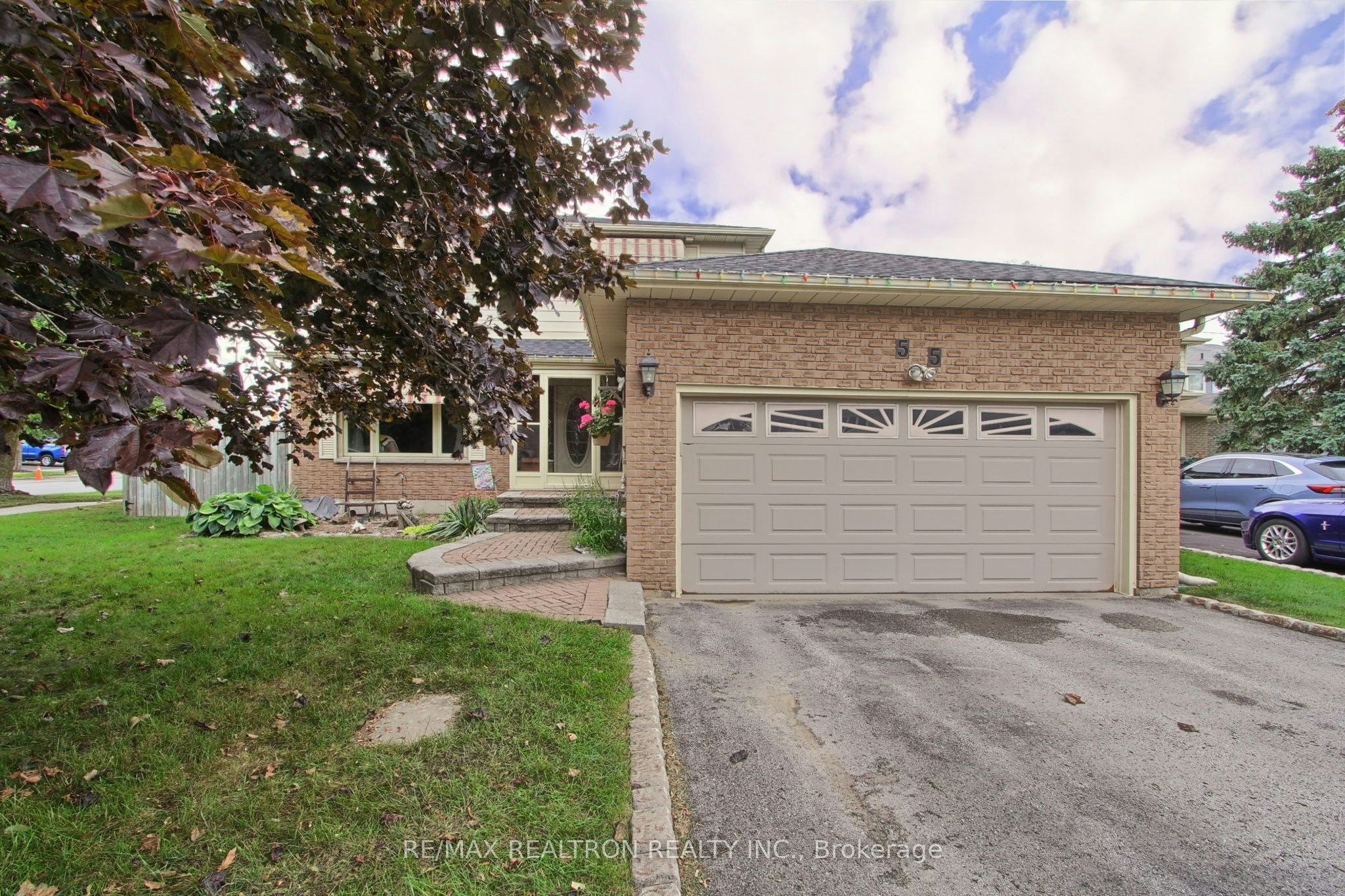 55 Redcastle Crescent, Georgina, ON, L4P 3M2