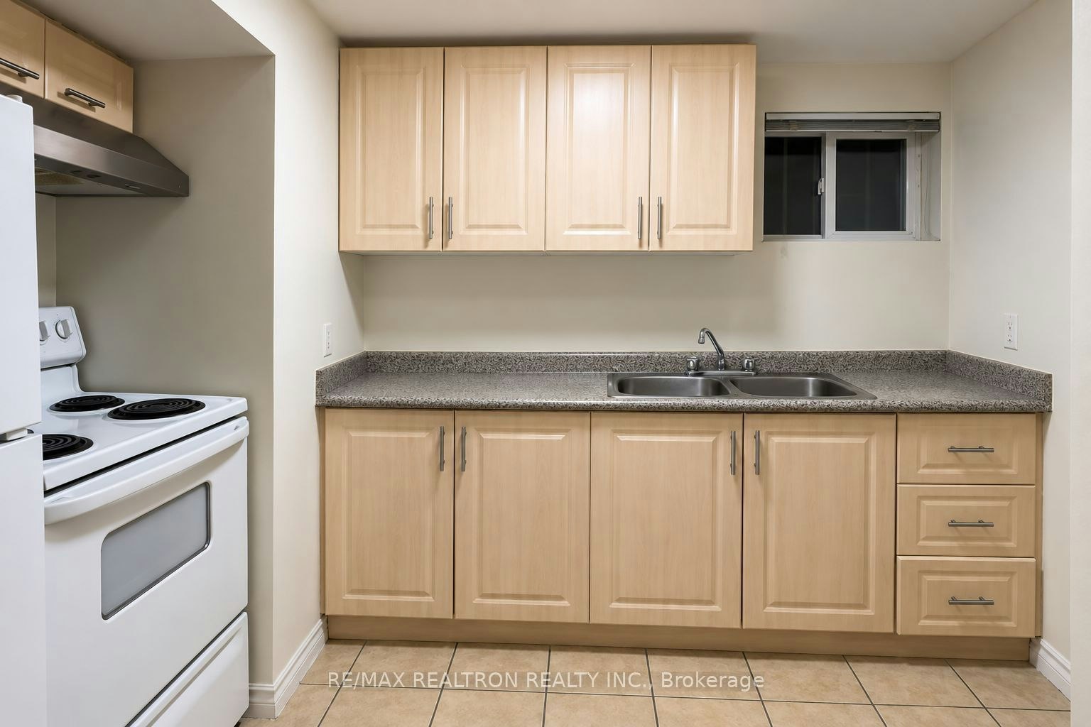 #2Bed BSMNT-468 Windhurst Gate, Richmond Hill, ON, L4C 2V4 - 4