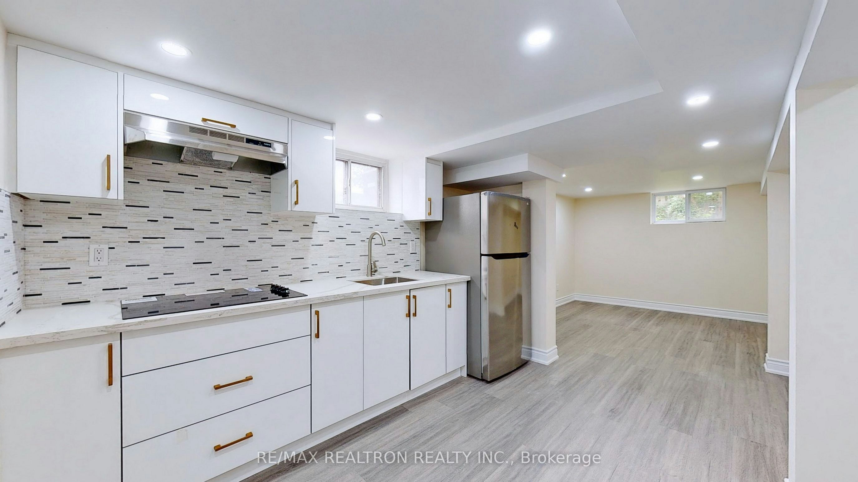 1Bed BSMNT-265 Browndale Crescent, Richmond Hill, ON, L4C 3H9 - 3