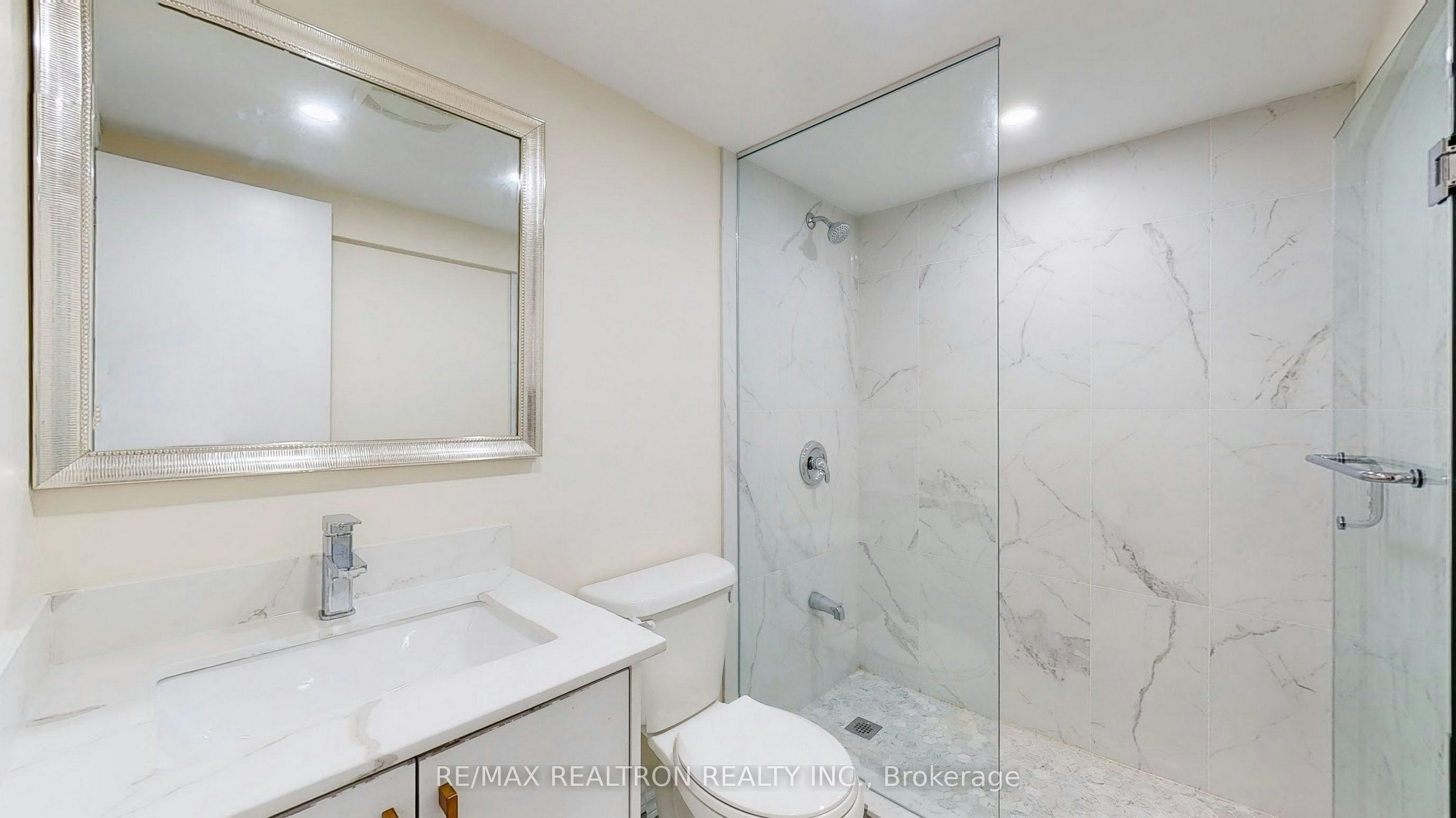 1Bed BSMNT-265 Browndale Crescent, Richmond Hill, ON, L4C 3H9 - 11