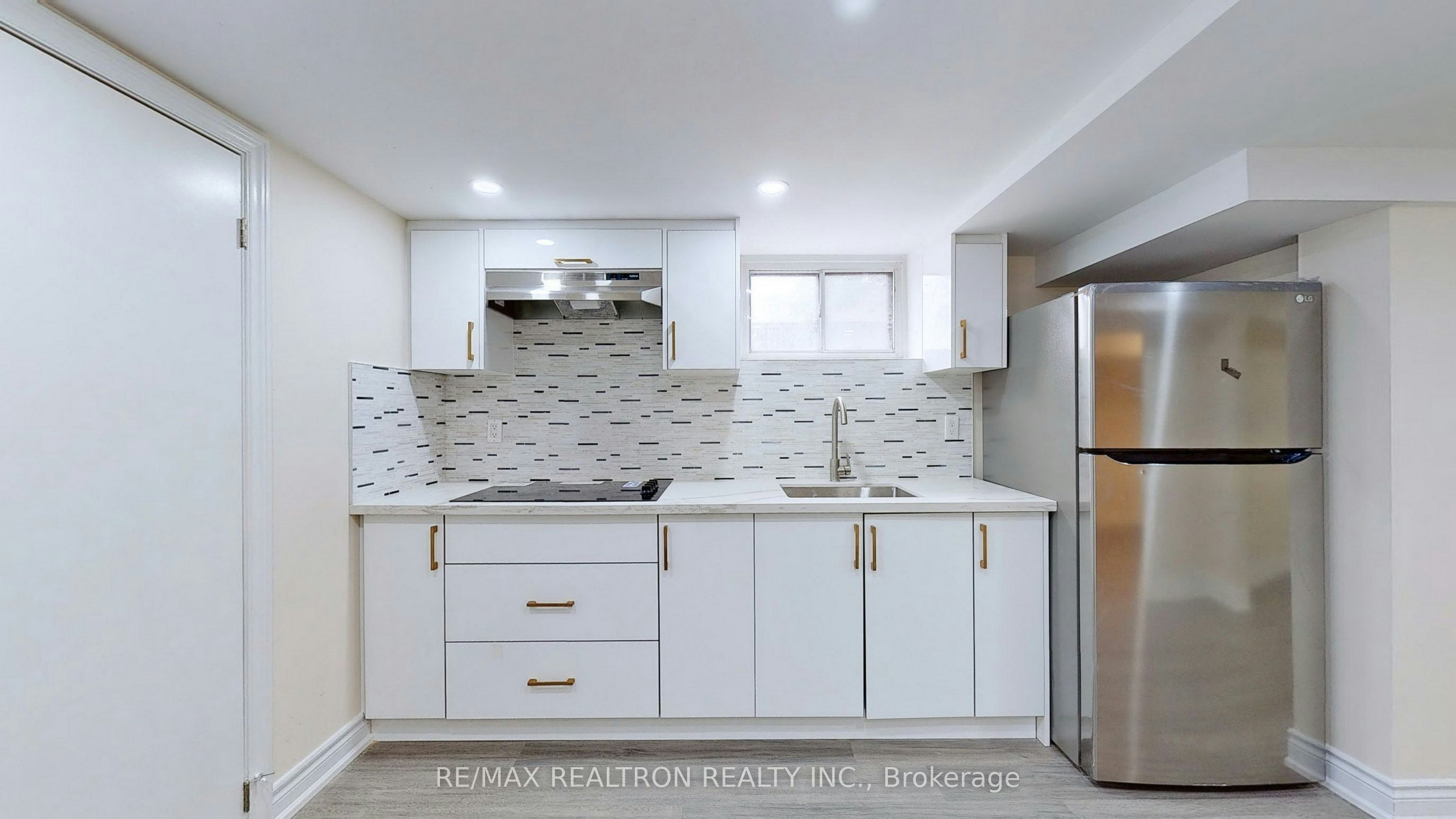 1Bed BSMNT-265 Browndale Crescent, Richmond Hill, ON, L4C 3H9 - 5