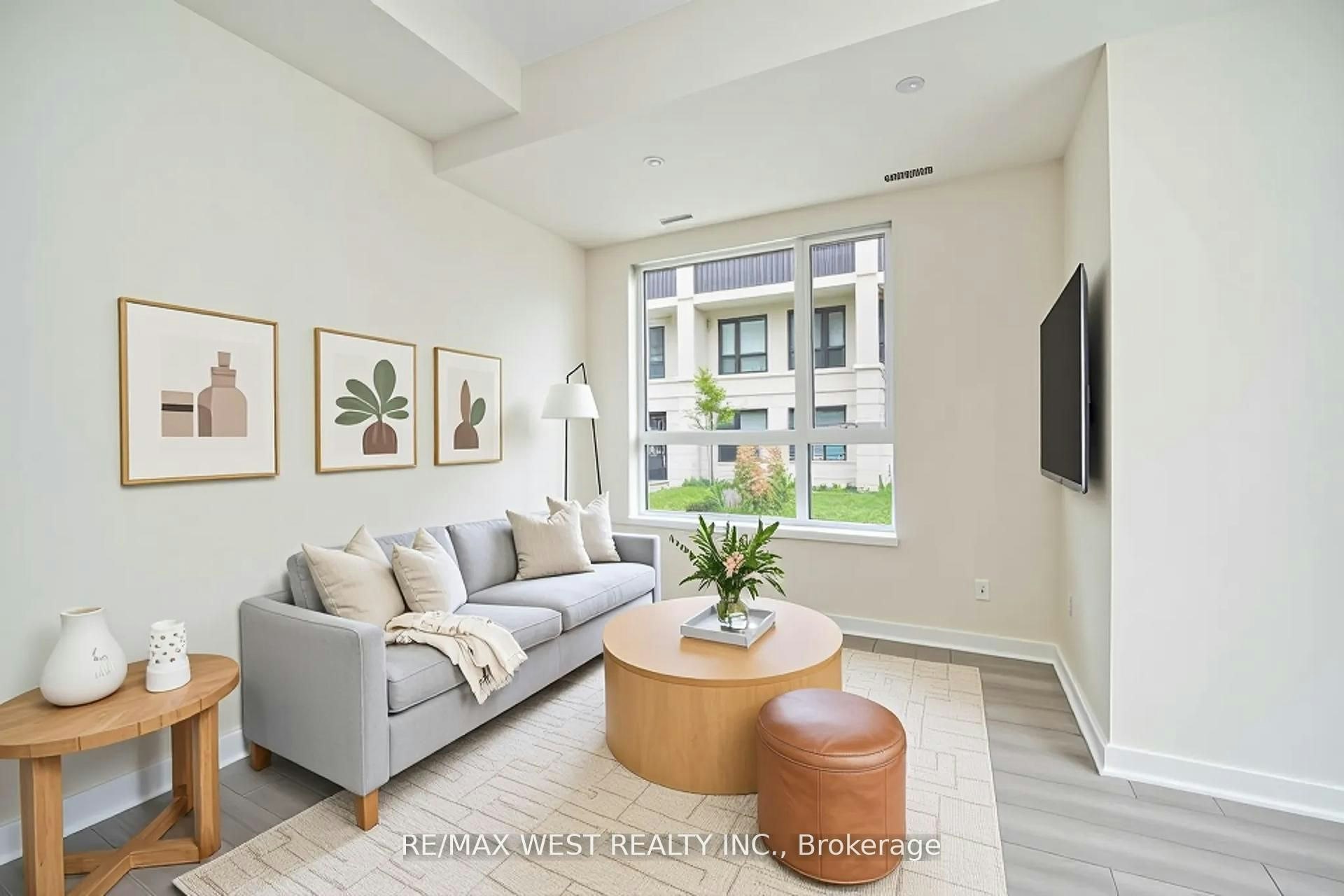 B103-65 Saigon Drive, Richmond Hill, ON, L4S 0P4 - 2