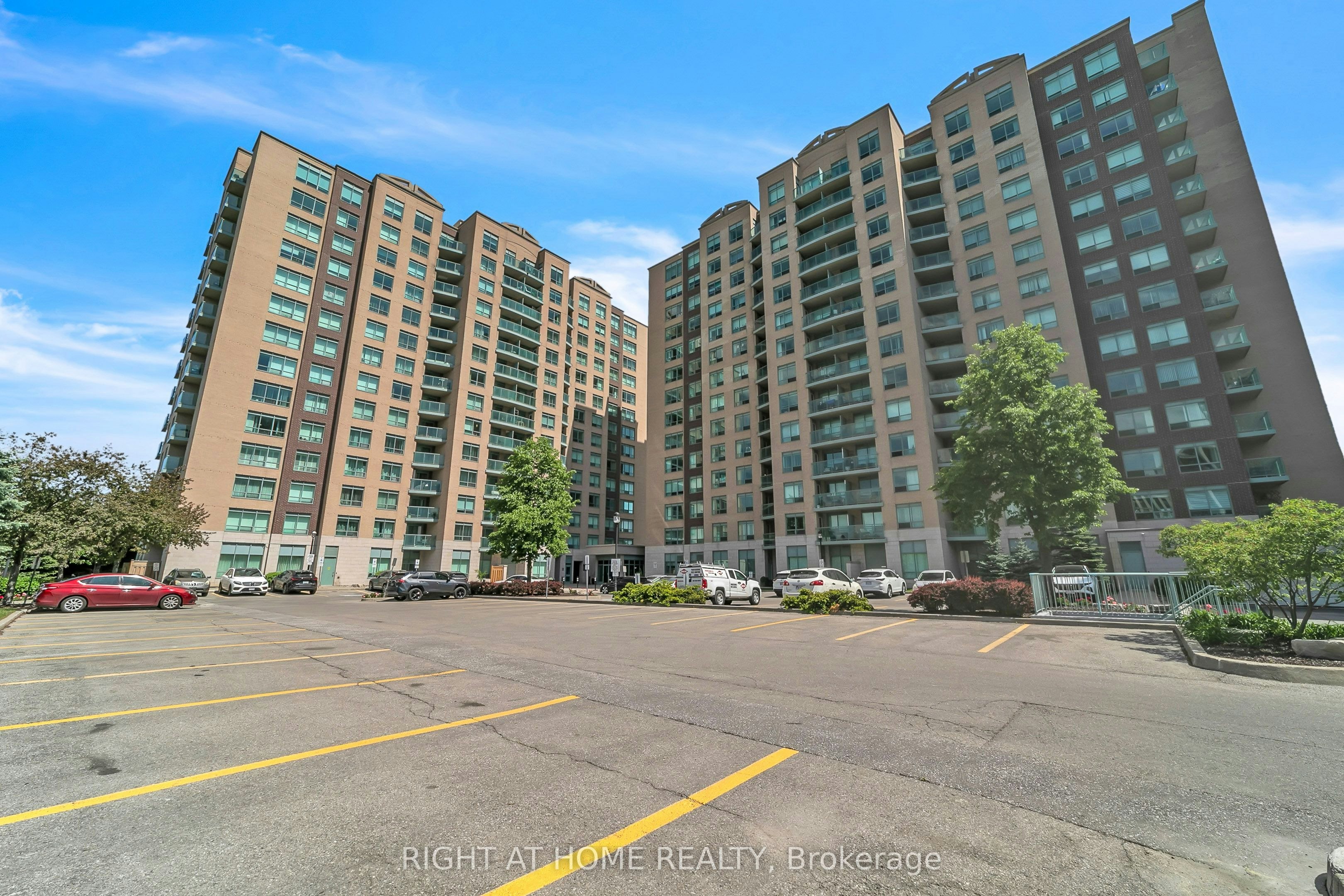 1202-11 Oneida Crescent, Richmond Hill, ON, L4B 0A1 - 5
