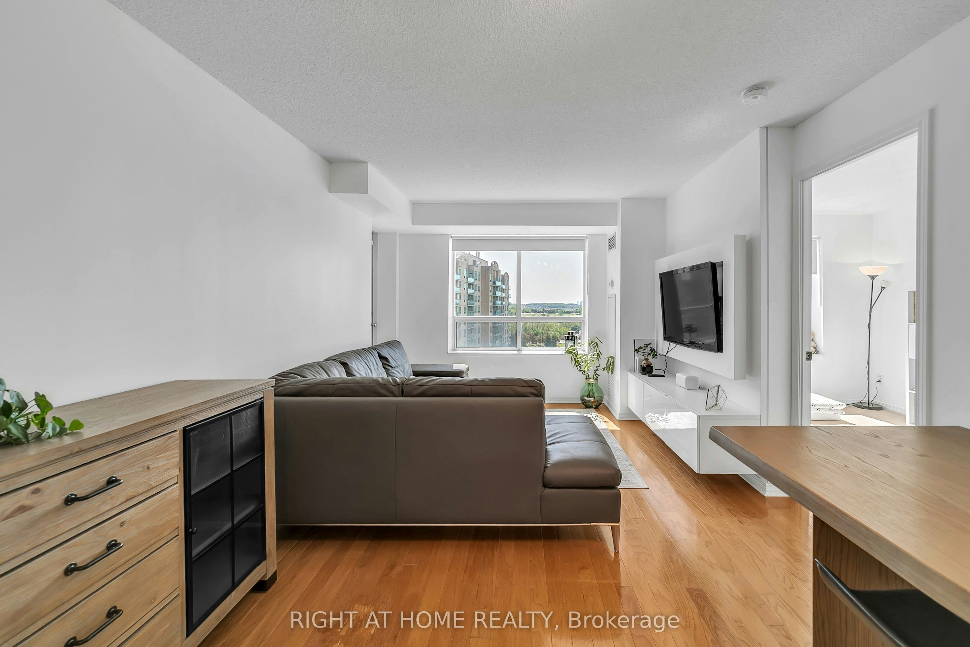 1202-11 Oneida Crescent, Richmond Hill, ON, L4B 0A1 - 14