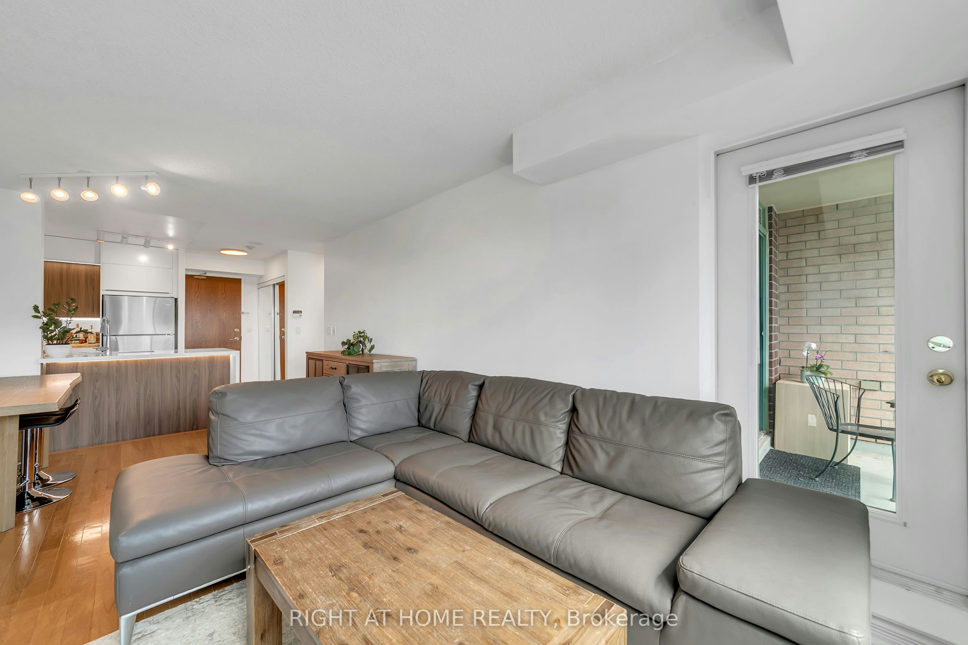 1202-11 Oneida Crescent, Richmond Hill, ON, L4B 0A1 - 19