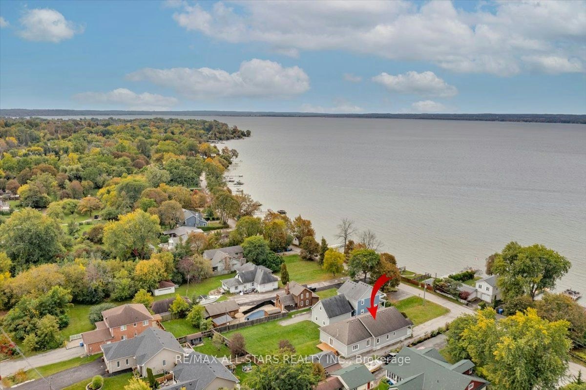 369 Lake Drive, Georgina, ON, L4P 3C8