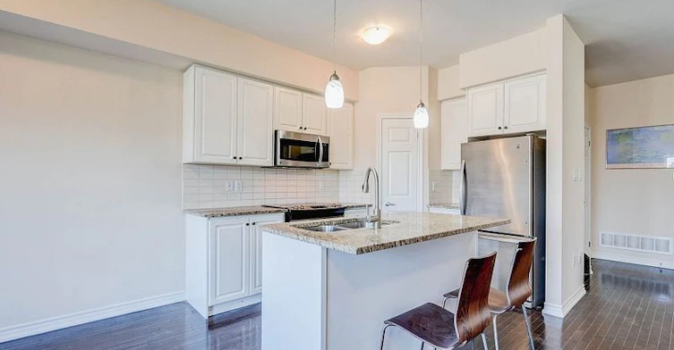 13305 Bathurst Street, King, ON, L4E 2Z6 - 4