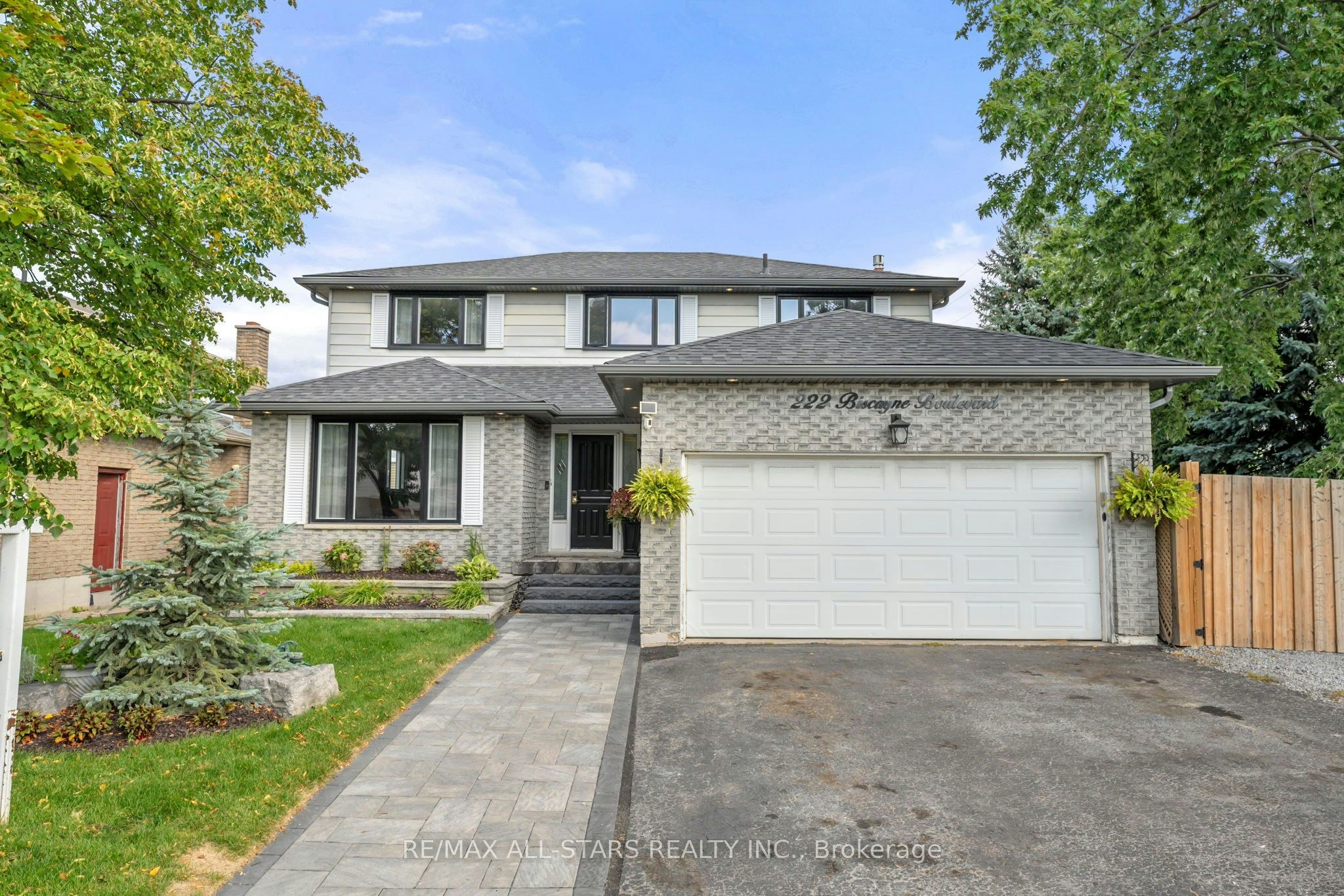 222 Biscayne Boulevard, Georgina, ON, L4P 3L8