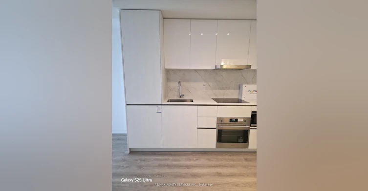 1708-8 Interchange Way, Vaughan, ON, L4K 5Z7 - 6