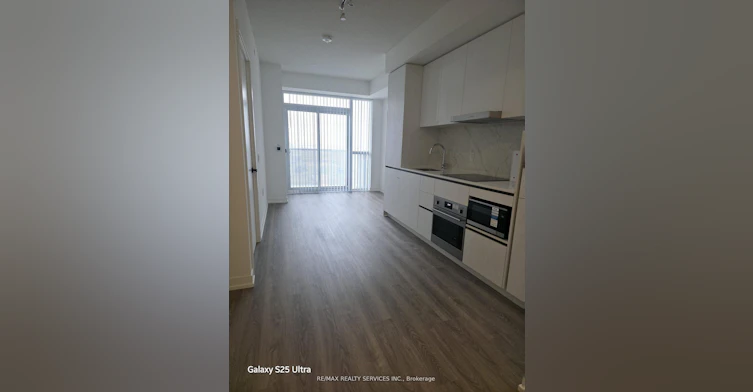 1708-8 Interchange Way, Vaughan, ON, L4K 5Z7 - 4