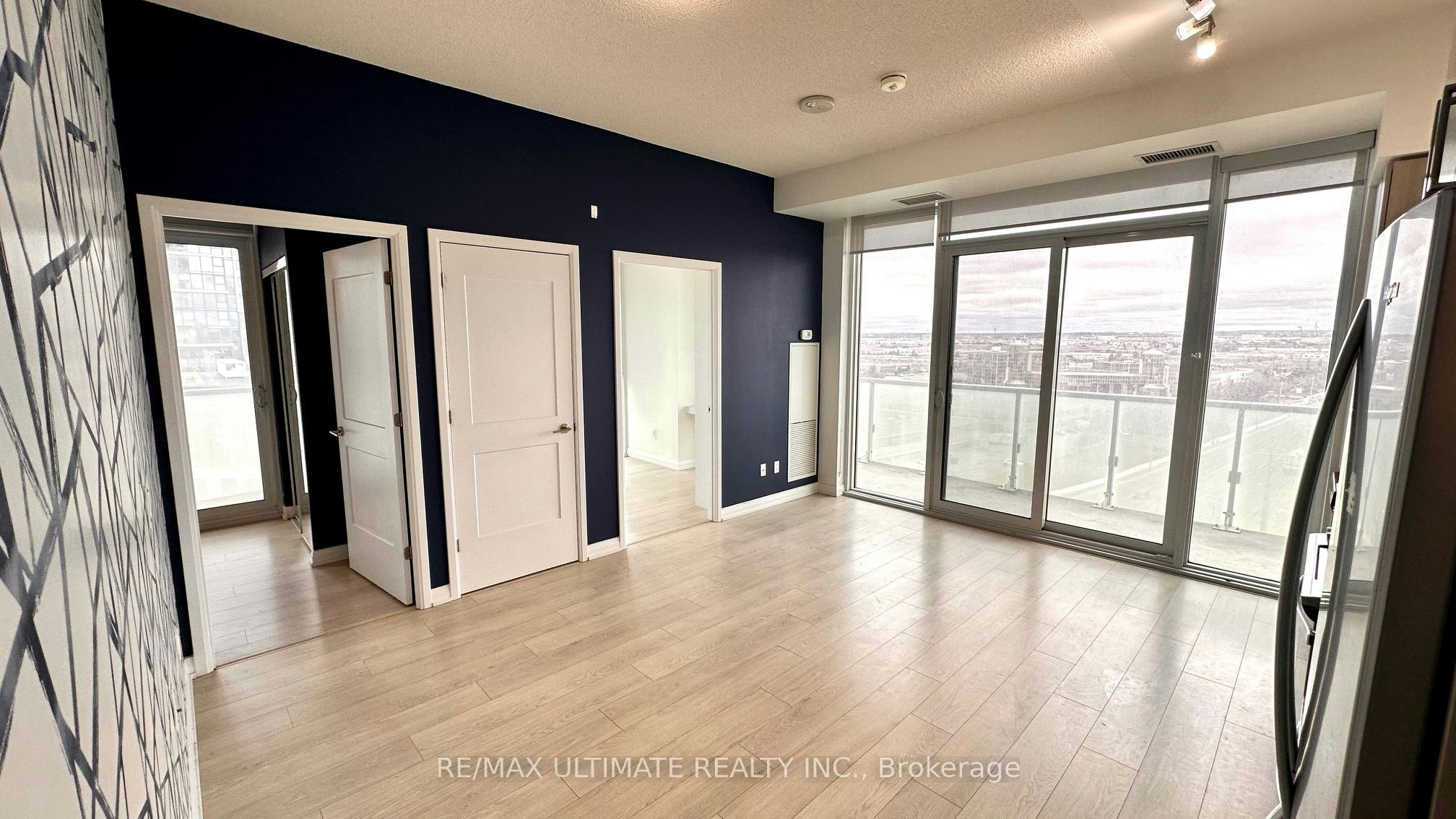 1013-7895 Jane Street, Vaughan, ON, L4K 2M7 - 11
