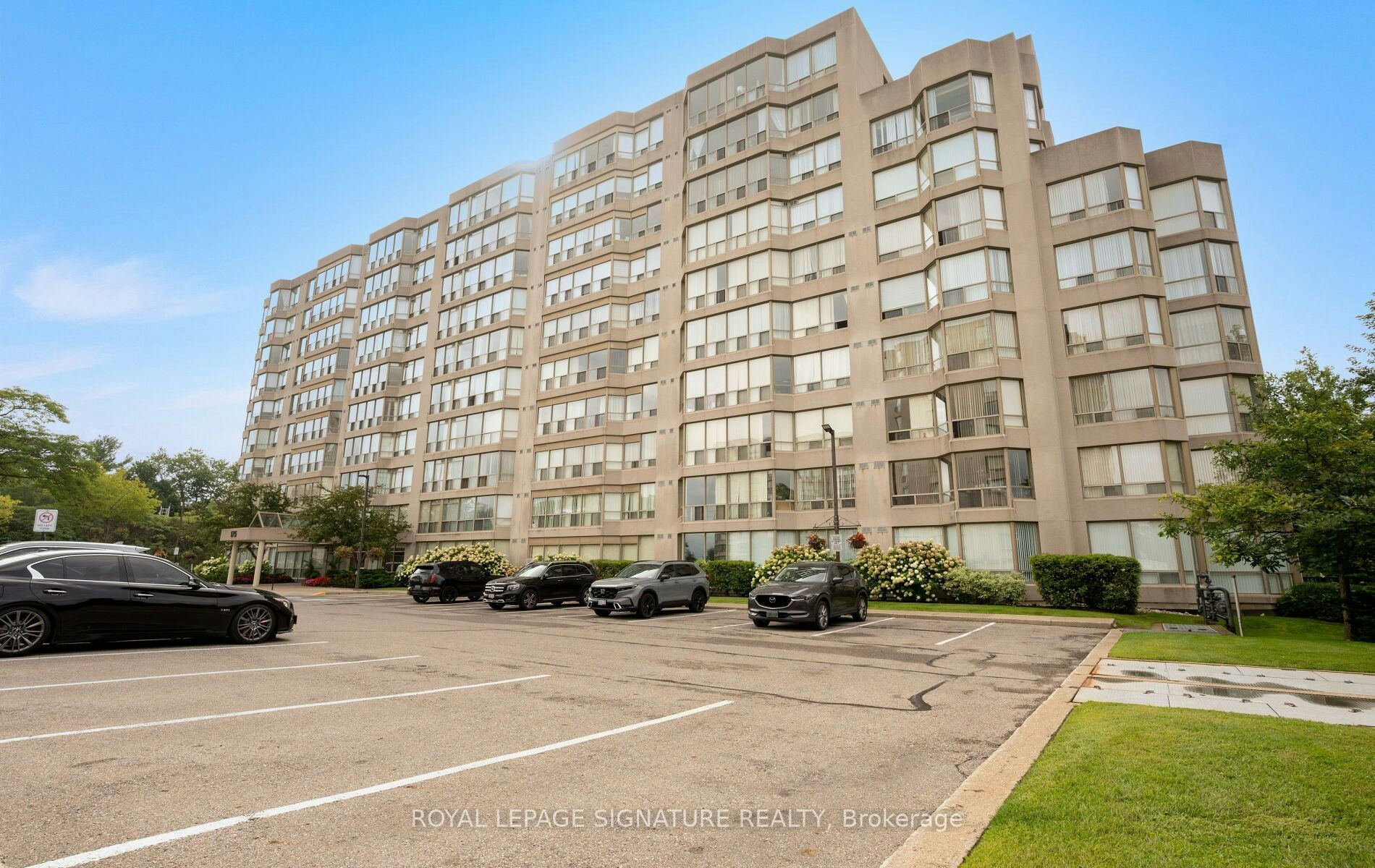 202-175 Cedar Avenue, Richmond Hill, ON, L4C 9V3 - 2