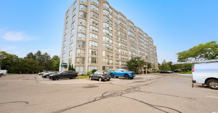 202-175 Cedar Avenue, Richmond Hill, ON, L4C 9V3 - 41