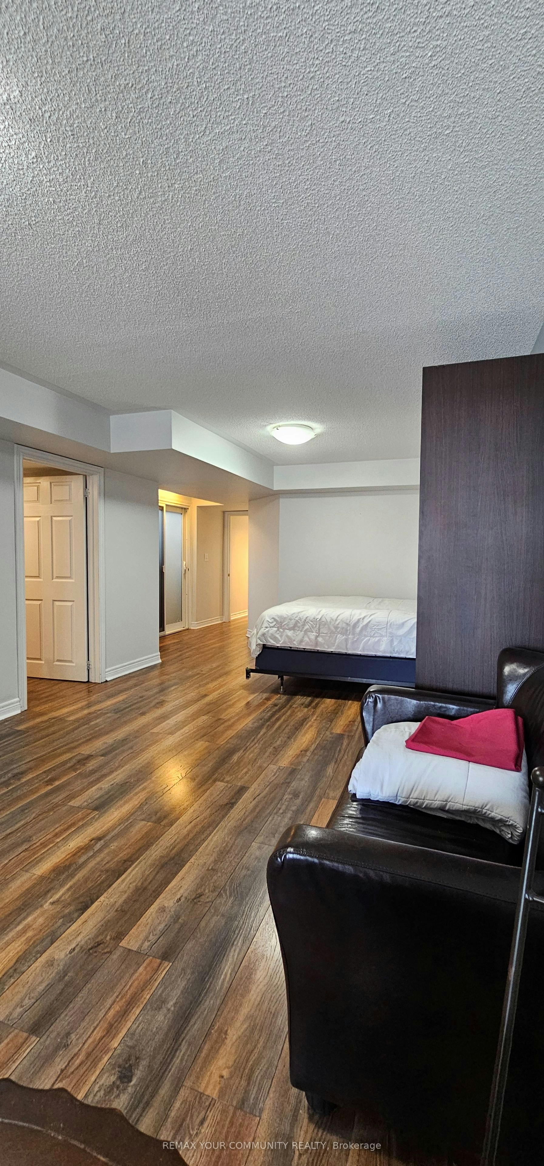 46 Courtland Crescent, East Gwillimbury, ON, L9N 0A9 - 9