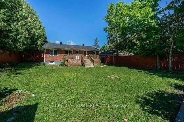 Main-52 Eagle Street, Newmarket, ON, L3Y 1J3 - 21