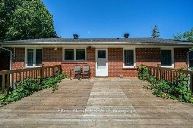Main-52 Eagle Street, Newmarket, ON, L3Y 1J3 - 24