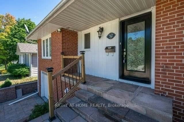 Main-52 Eagle Street, Newmarket, ON, L3Y 1J3 - 6