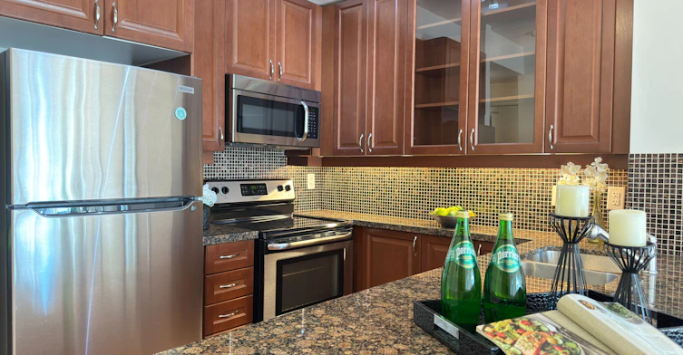 403-151 Upper Duke Crescent, Markham, ON, L6G 0E1 - 23