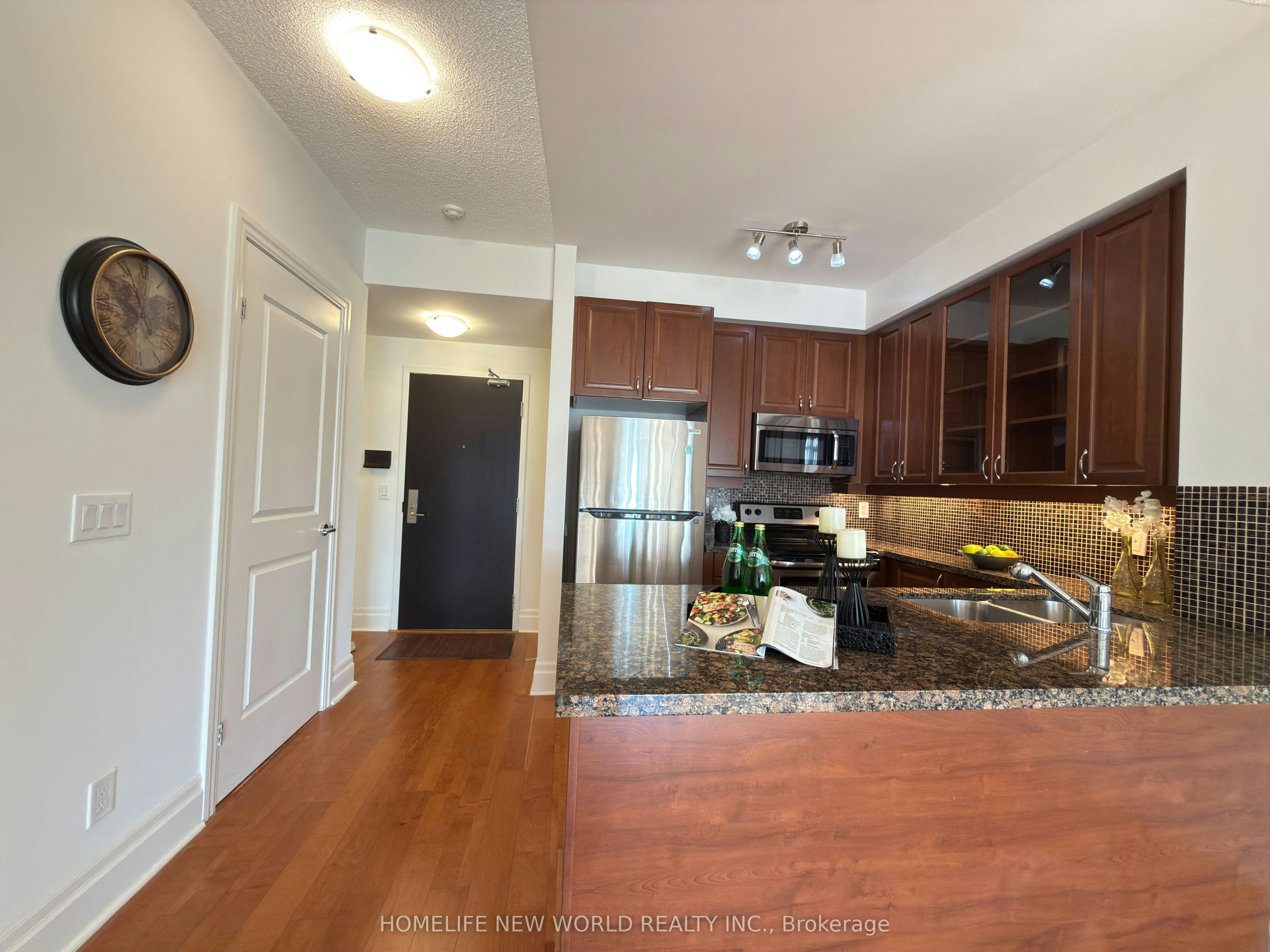 403-151 Upper Duke Crescent, Markham, ON, L6G 0E1 - 7