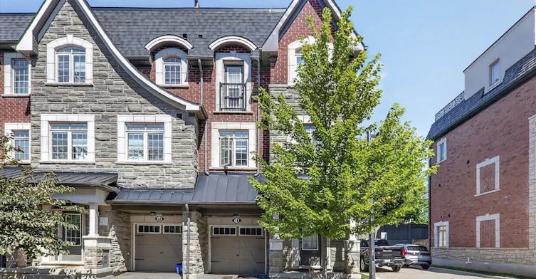18 Ingleside Street, Vaughan, ON, L4L 0H9