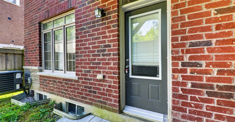 18 Ingleside Street, Vaughan, ON, L4L 0H9 - 6